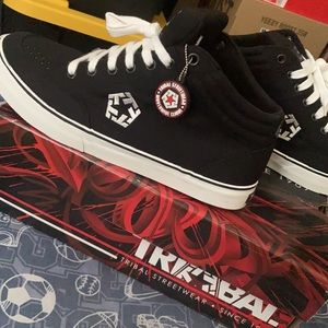 Tribalgear high Authentic brandnew 9